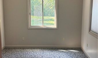 908 E Waterloo Rd, Akron, OH 44306