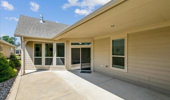 4872 N Prestwick Ave, Bel Aire, KS 67226