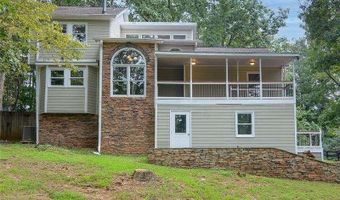 639 Lakeshore Dr, Berkeley Lake, GA 30096