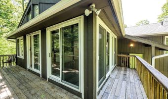 98 Fairy Dell Rd, Clinton, CT 06413