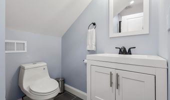 1555 LUKENS Ave, Abington, PA 19001