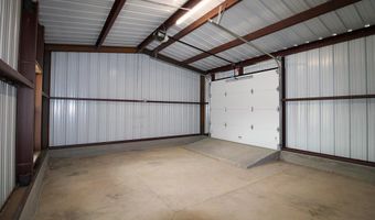 607 NW 11th St, Andrews, TX 79714