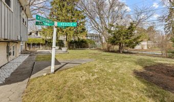 410 W Kirchhoff Rd, Arlington Heights, IL 60005