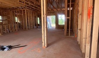 139 Hunter Ridge Dr, Boiling Springs, SC 29316