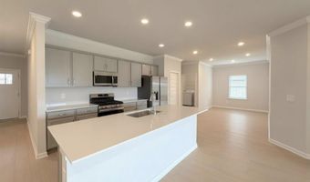 17969 LONGLEAF Dr, Athens, AL 35611