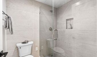 212 S Pacific St, Oceanside, CA 92054