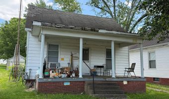 222 S 5th St, Albion, IL 62806