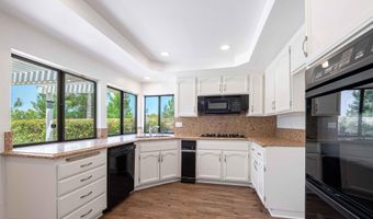 27555 Freetown Ln, Agoura Hills, CA 91301