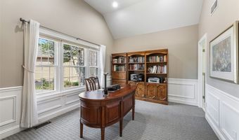 199 Raleigh Ct, Aurora, OH 44202