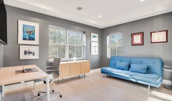 55 Bay View Ave, Amagansett, NY 11930