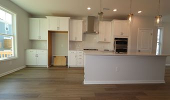 2722 Hunter Woods Dr, Apex, NC 27502