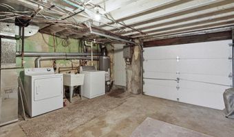 179 OSBORN St, Philadelphia, PA 19128