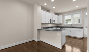 10413 FERNWOOD Rd, Bethesda, MD 20817