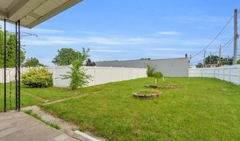 7300 Allen Rd, Allen Park, MI 48101