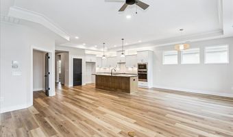 205 S Heritage Way, Andover, KS 67002