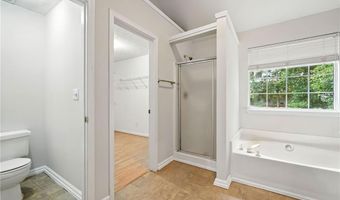 1506 Shadow Ridge Cir, Woodstock, GA 30189