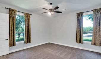 109 N Silver Saddle Trl, Weatherford, TX 76087