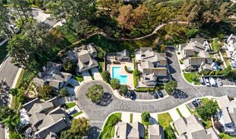 6070 E Smt, Anaheim, CA 92807