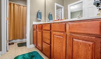 7680 Black Walnut Dr, Avon, IN 46123