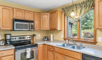 224 Rand Hill Rd, Alton, NH 03810