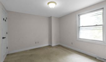 10 San Mateo Ct, Amherst, NY 14051