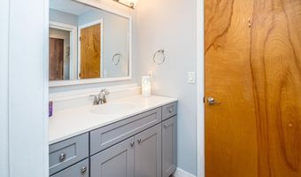 9 Top Notch Rd, Bartlett, NH 03812