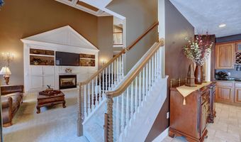 8 Meeting Rock Dr, Atkinson, NH 03811