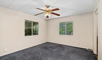 17 Crusader Ave, Escondido, CA 92027