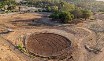 4782 Sleeping Indian Rd, Fallbrook, CA 92028