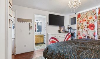 990 Hazel St, Aumsville, OR 97325