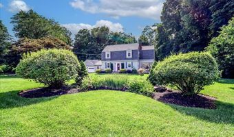 10 N Beech Tree Rd, Brookfield, CT 06804