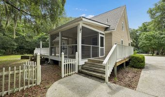 815 Sams Point Rd, Beaufort, SC 29907