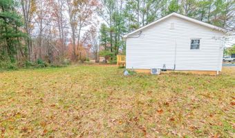 419 Robinson Rd, Appomattox, VA 24522