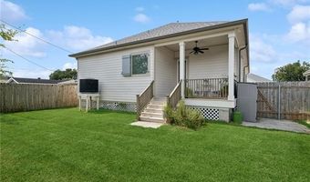 1515 SCHNELL Dr, Arabi, LA 70032