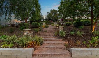 1525 Ramona Dr, Camarillo, CA 93010