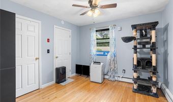 569 Smithfield Rd 23, North Providence, RI 02904