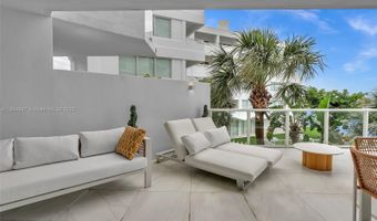 9821 E Bay Harbor Dr 302, Bay Harbor Islands, FL 33154