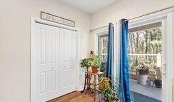 210 Admiration Ave, Beaufort, SC 29906