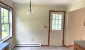 9 Crate Ln, Canaan, NH 03741