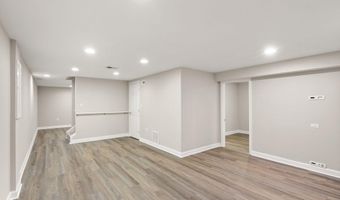 8470 NICOLE Ct, Annandale, VA 22003