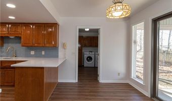 1 Sandon Ln, Bella Vista, AR 72715