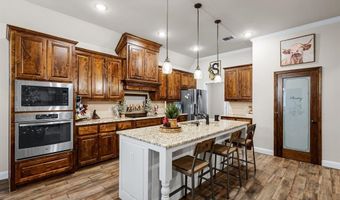 1552 County Road 2395, Alvord, TX 76225