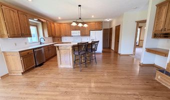 753 N Bramerton St, Andover, KS 67002