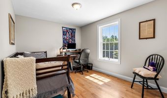 39 Pineview Dr, Candia, NH 03034