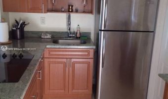 20200 NE 27th Ct 16, Aventura, FL 33180