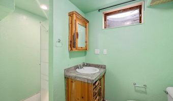 2618 E 10TH St, Cheyenne, WY 82001