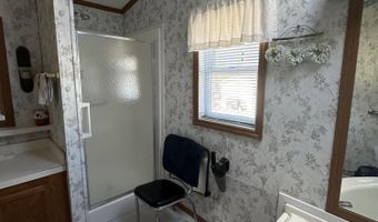 22 Shady Ln, Arundel, ME 04046