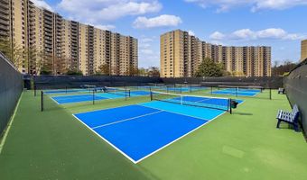 307 YOAKUM Pkwy 1404, Alexandria, VA 22304