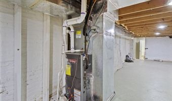 2642 E MONUMENT St 1, Baltimore, MD 21205
