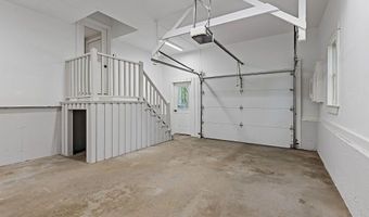 7 Philip Ave, Augusta, ME 04330